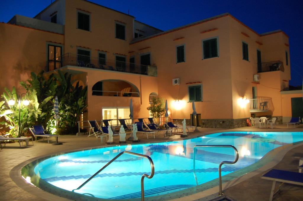 Hotel Terme Rosaleo Casamicciola Terme Luaran gambar