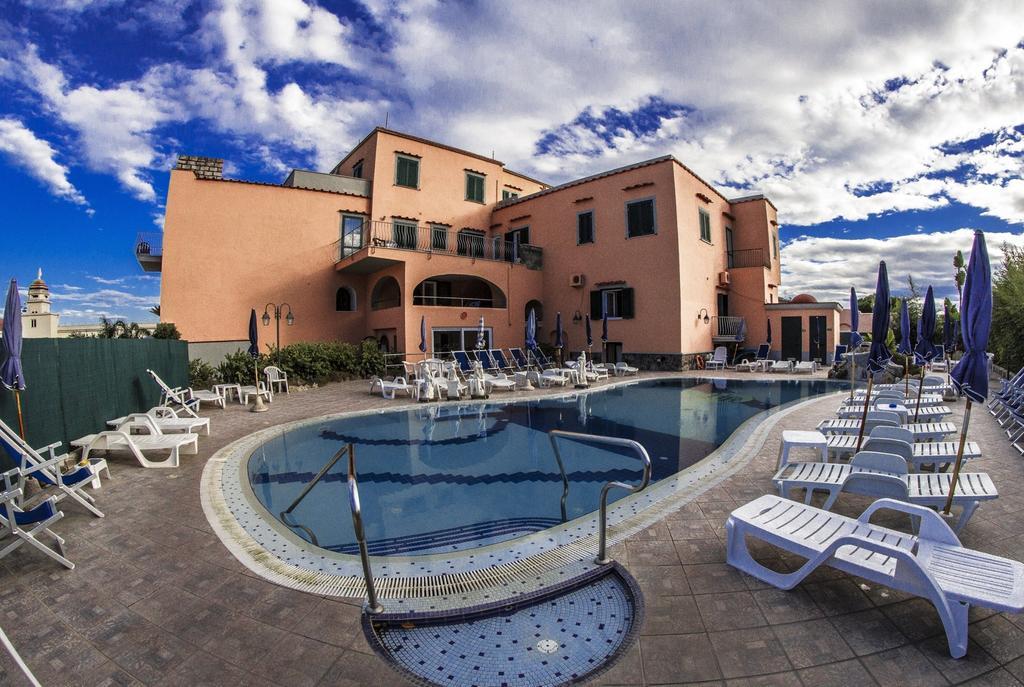Hotel Terme Rosaleo Casamicciola Terme Luaran gambar